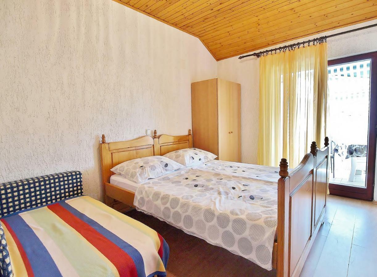 Danijela Apartment *