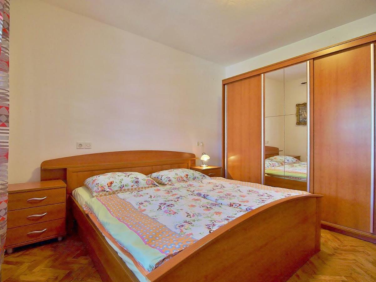 Danijela Apartment *