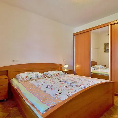 Apartmani Danijela Lopar Exterior photo